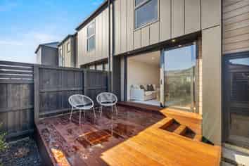 5/102 Warrington Street, Edgeware