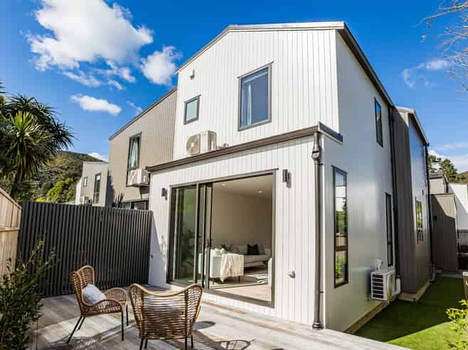 Unit 10/323 Riverside Drive, Waterloo