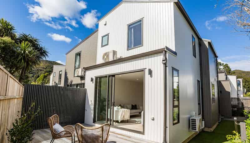 Unit 10/323 Riverside Drive, Waterloo