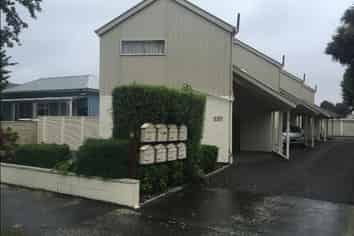 2/137 Chester Street East, Christchurch Central
