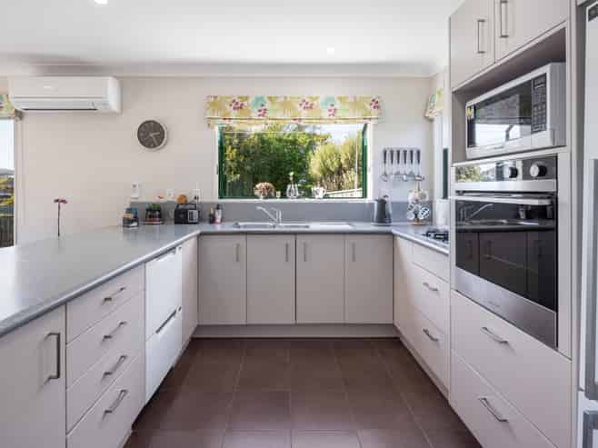 5 Ridley Green, Churton Park