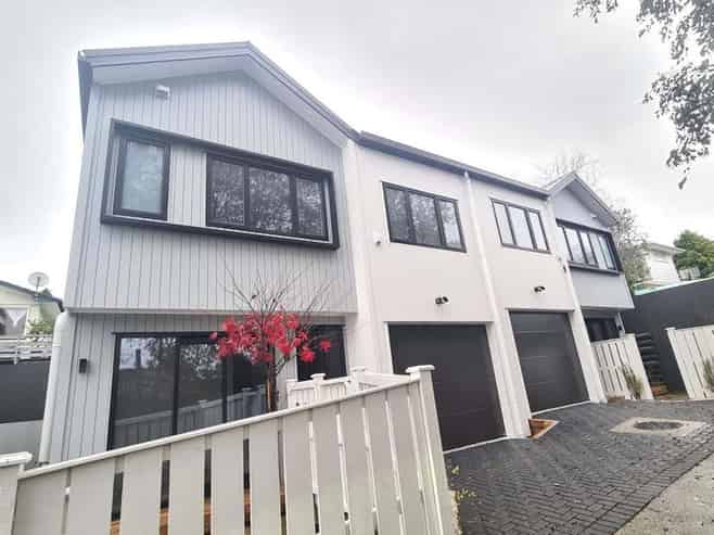  3/10 Cantina Avenue, Bayview