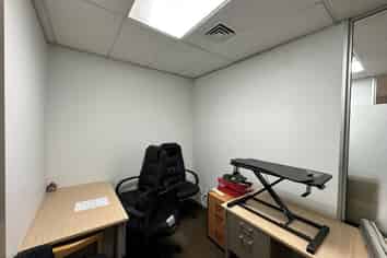 Ground Floor Office/Retail Vacancy Available 