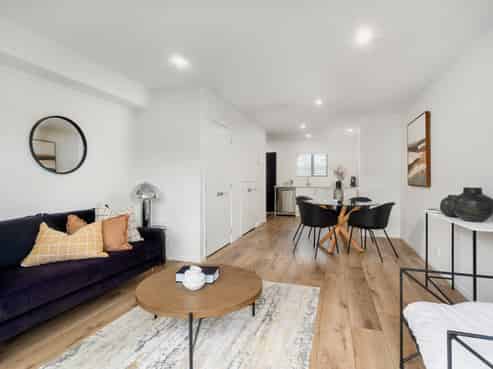 2C Stokes Avenue, Te Atatu Peninsula