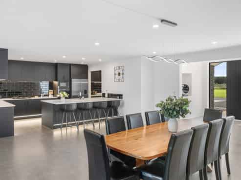 438 Park Road, Carterton