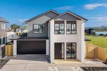 36 Emerald Avenue, Karaka