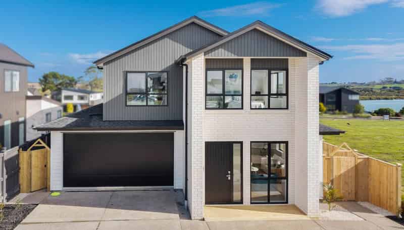 36 Emerald Avenue, Karaka