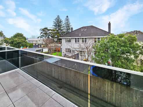 110/157 Waterloo Road, Belmont