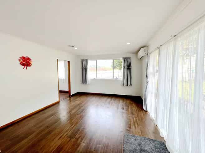 38 Newham Place, Henderson
