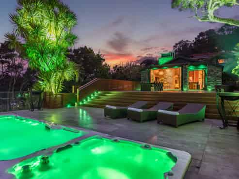 Maison Blanc Lodge, Kohu Road, Titirangi
