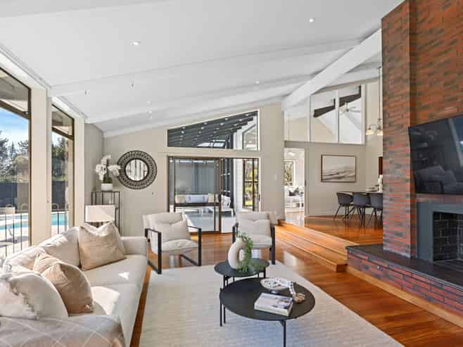 915 Weedons Ross Road, West Melton