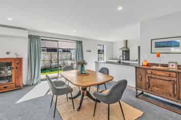19 Stormlea Drive, SOUTHBRIDGE