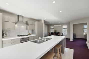 6 Zuppicich Lane, Woodend
