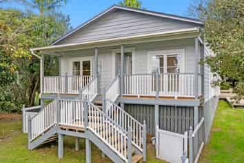 12 Onewhero Road, Kaukapakapa