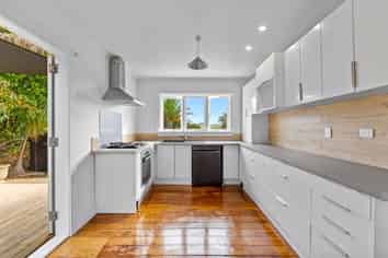 12 Onewhero Road, Kaukapakapa