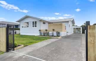 9 Cooper Crescent, Otara