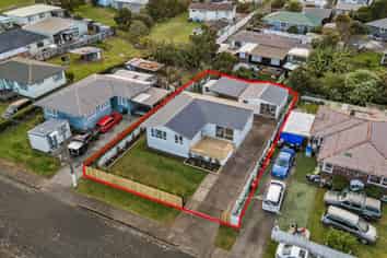 9 Cooper Crescent, Otara