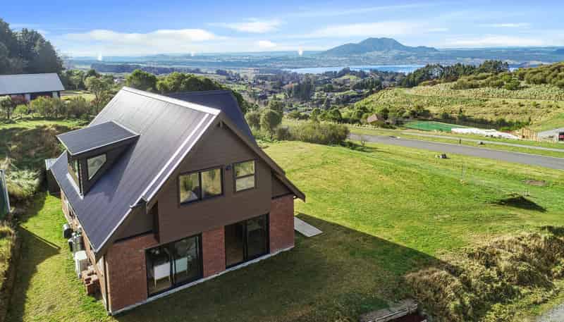 150 Highland Drive, Acacia Bay