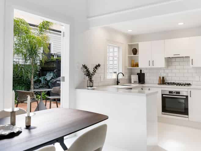 45 Pompallier Terrace, Ponsonby