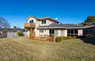 24 Sretlaw Place, Brockville