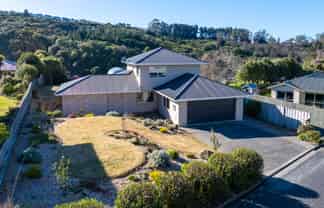 24 Sretlaw Place, Brockville