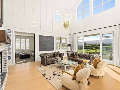 26 Sandpiper Avenue, Point Wells