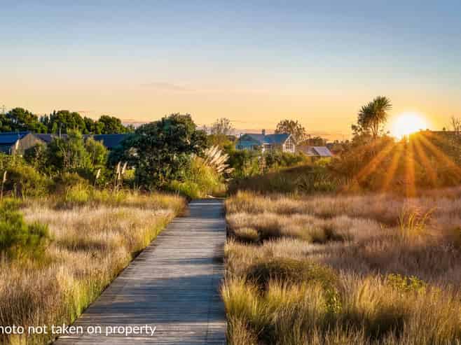 26 & 28 Sandpiper Avenue, Point Wells