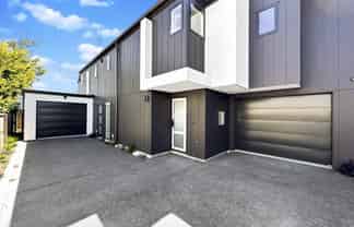 4/5 Clarence Street South, Addington