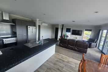 10 Gyle Place , Pyes Pa