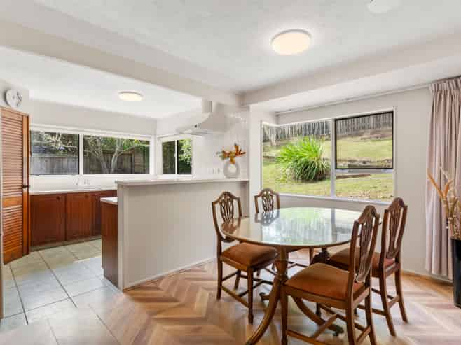 1/8 Killarney Avenue, Torbay