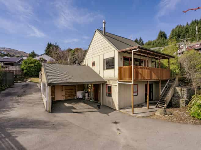 218 Fernhill Road, Fernhill