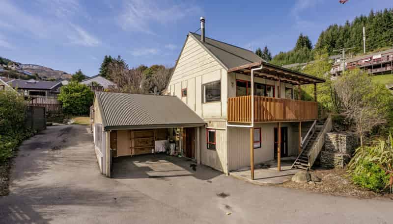 218 Fernhill Road, Fernhill