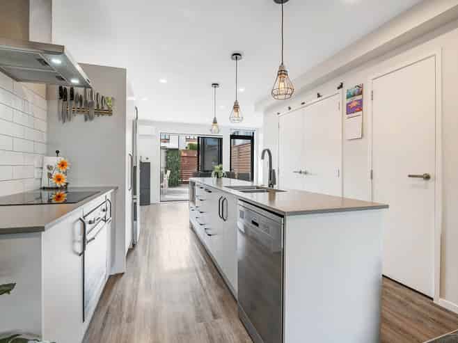 4 Orca Drive, Stanmore Bay