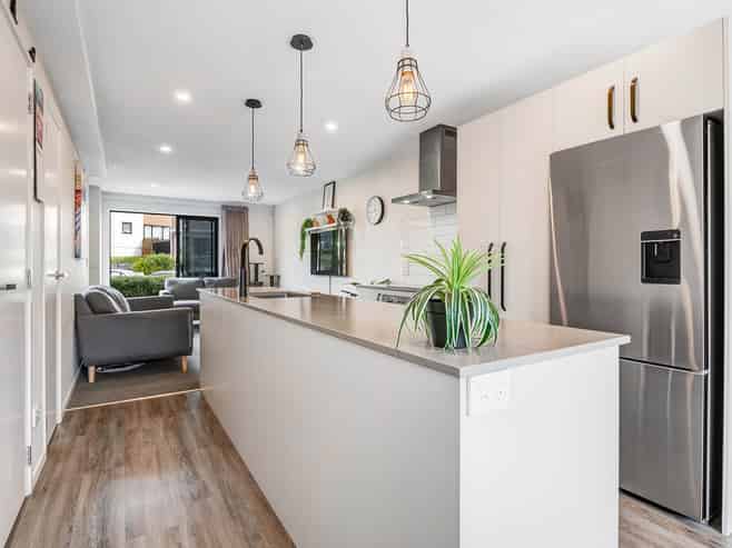 4 Orca Drive, Stanmore Bay