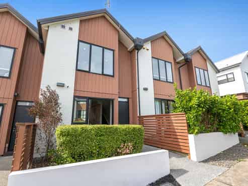 4 Orca Drive, Arkles Bay