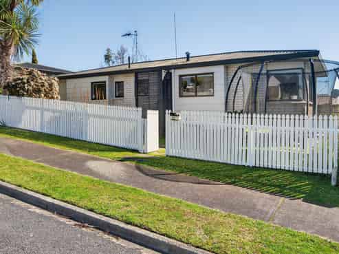 6A Te Arawa Place, Welcome Bay
