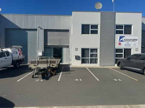 Leasehold Industrial Unit