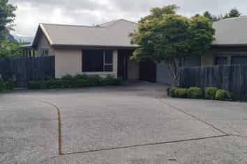 82 Meadowstone Drive, Wanaka