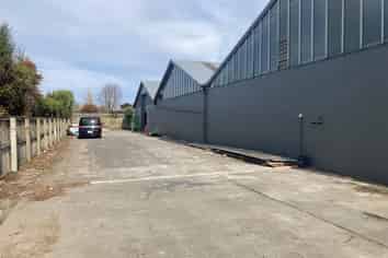 Flexible Industrial Facility with Yard