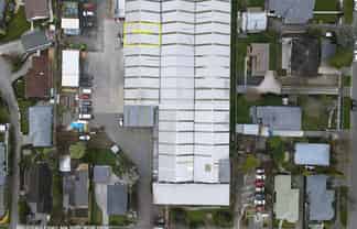 Versatile Workshop and Warehouse Space