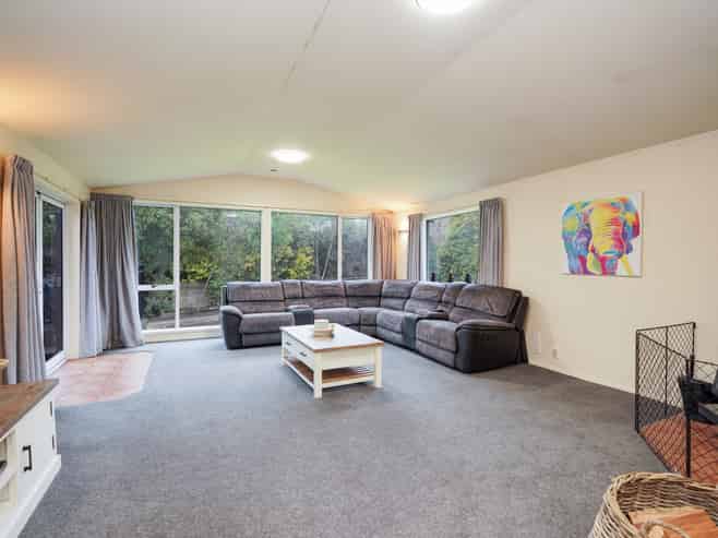 36 Grant Road, Otatara