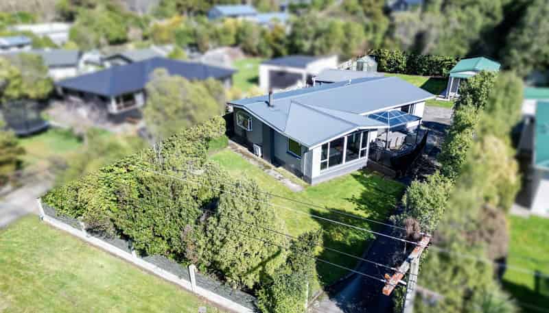 36 Grant Road, Otatara