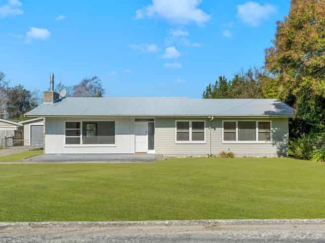 37 East Street, Greytown