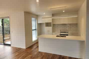 14 Sawgrass Rise, Kamo