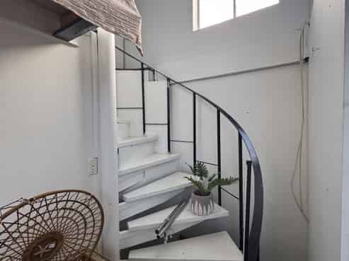 SET-UP SHOP IN THE CBD