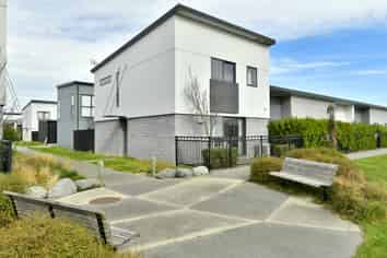 14 Woodcock Road, Halswell