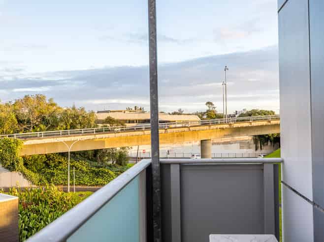 2F/15 Minnie Street, Eden Terrace