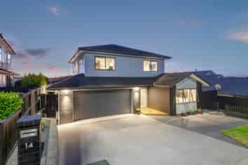 14 Kingfisher Road, Silverdale