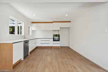 36 Don Buck Road, Massey