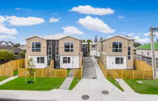 2/115 Luke Street, Otahuhu